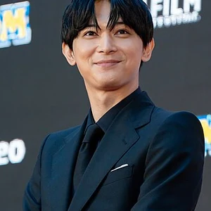 요시자와 료