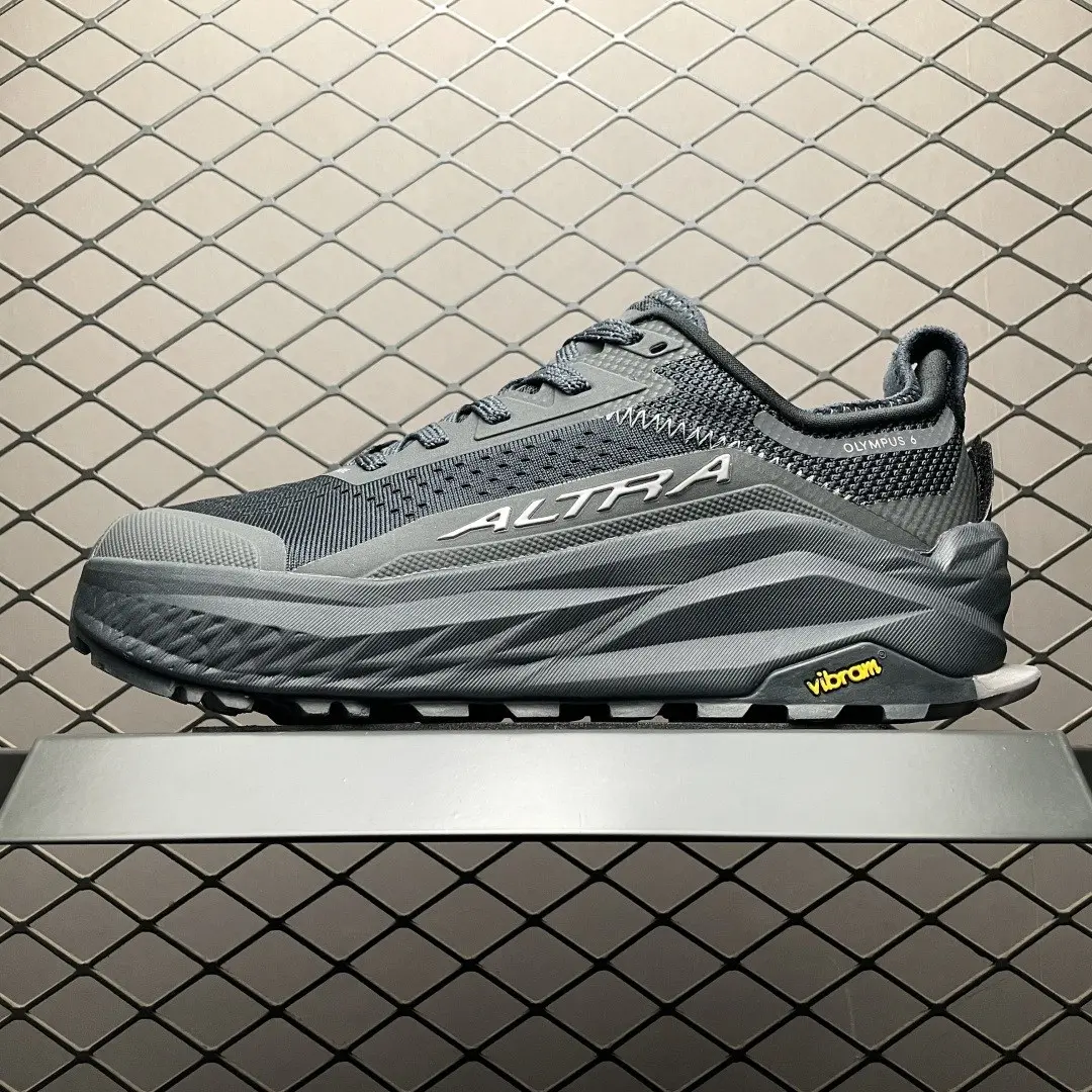 알트라 올림퍼스6 트레일 러닝화 등산화 블랙 ALOA85NJ001