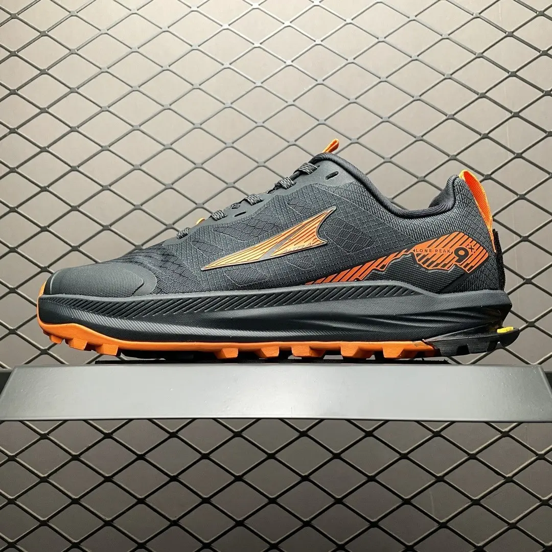 알트라 Altra Lone Peak 9+ 트레일 러닝화